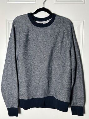Men's L Heather Blue White Crewneck Sweater Navy Trim Fleece Cozy Warm Casual